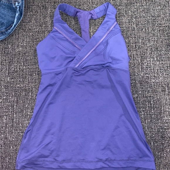 Lululemon tank - Picture 6 of 7